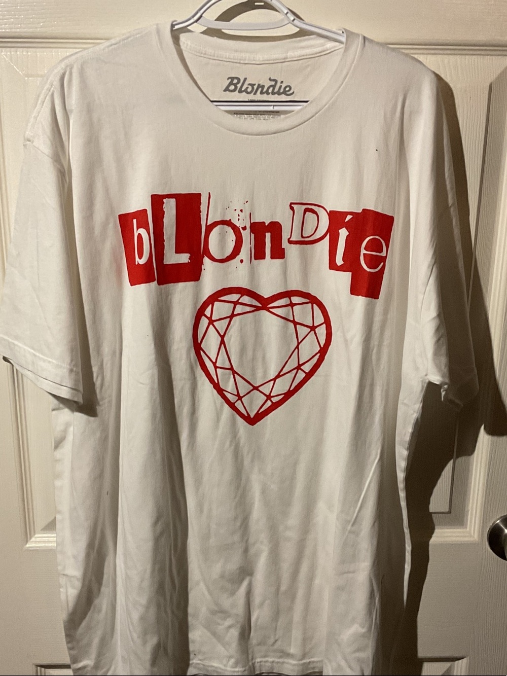 Blondie White Band Tee with Red Graphic Heart